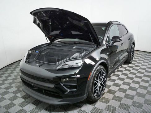 New 2026 Porsche Macan 4 Electric AWD/4WD image 35