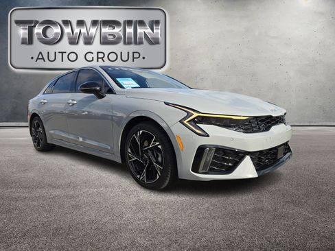 Certified 2025 Kia K5 GT-Line w/ GT-Line Premium Package image 2
