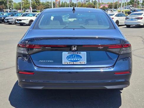 New 2026 Honda Accord SE image 5