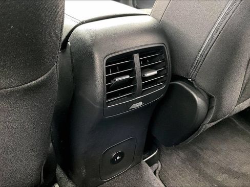 Certified 2023 Ford Escape Active AWD/4WD image 33