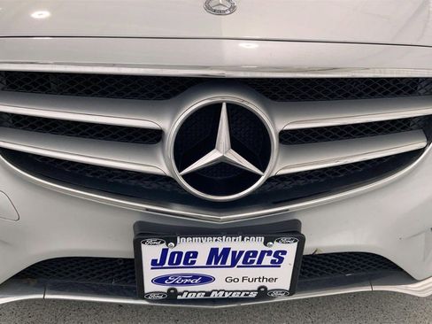Used 2016 Mercedes-Benz E 350 Sedan image 27