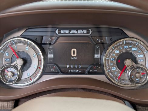 Used 2020 RAM 2500 Limited image 31