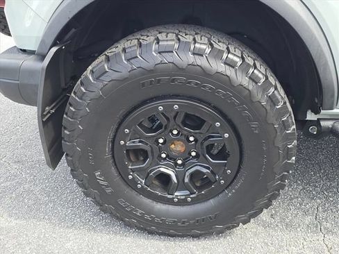 Used 2024 Ford Bronco Black Diamond AWD/4WD image 34