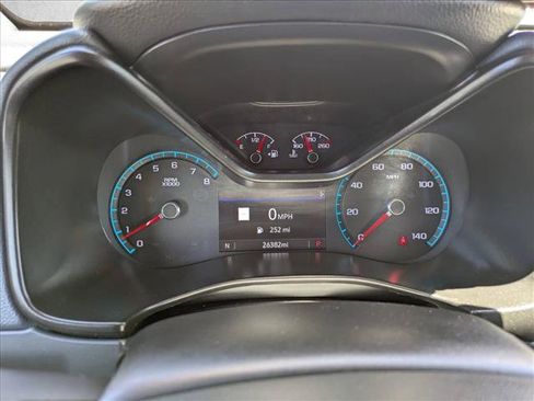 Used 2022 Chevrolet Colorado Z71 AWD/4WD image 10