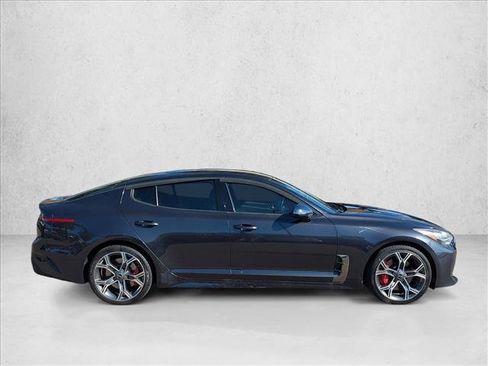 Used 2018 Kia Stinger GT RWD image 4