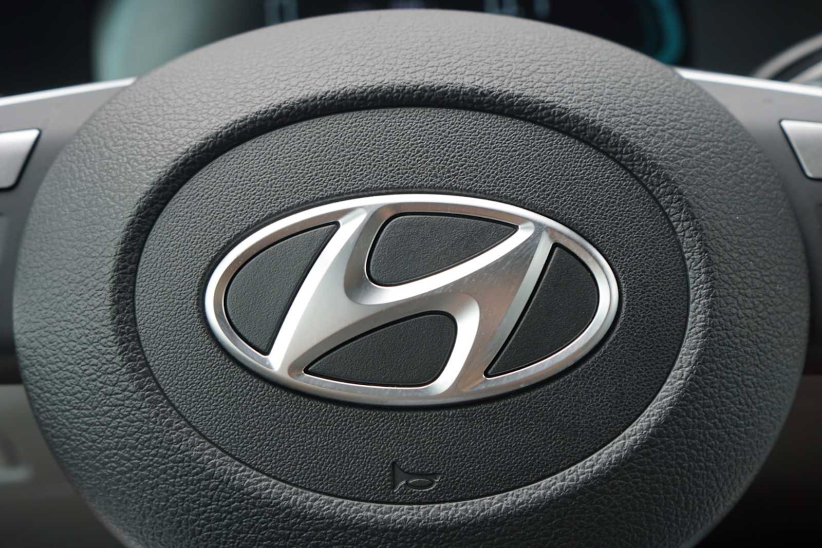 Used 2025 Hyundai Palisade SEL FWD image 12
