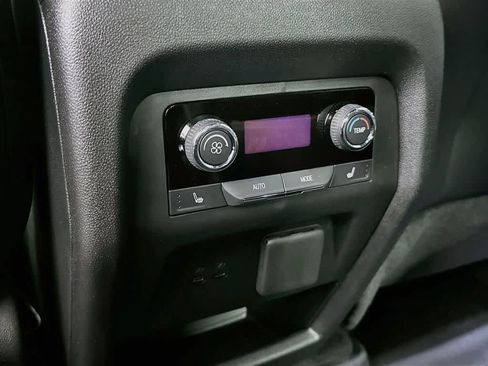 Used 2026 Chevrolet Traverse High Country w/ LPO, Floor Liner Package FWD image 13