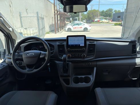 Used 2020 Ford Transit 350 XLT image 9