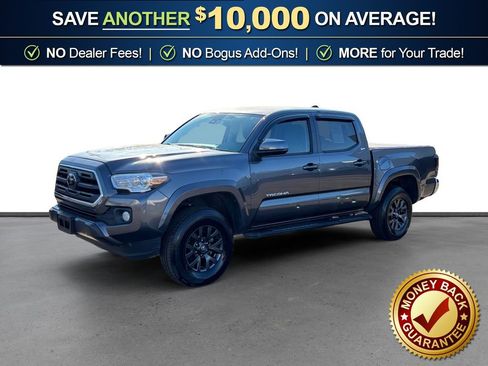 Used 2019 Toyota Tacoma SR5 w/ SR5 Appearance Package (SM) image 1