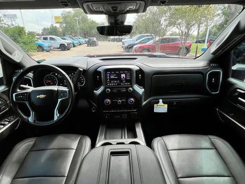 Used 2022 Chevrolet Silverado 3500 LTZ w/ LTZ Texas Edition AWD/4WD image 10