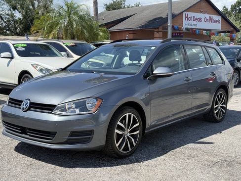 Used 2016 Volkswagen Golf Limited Edition FWD image 2