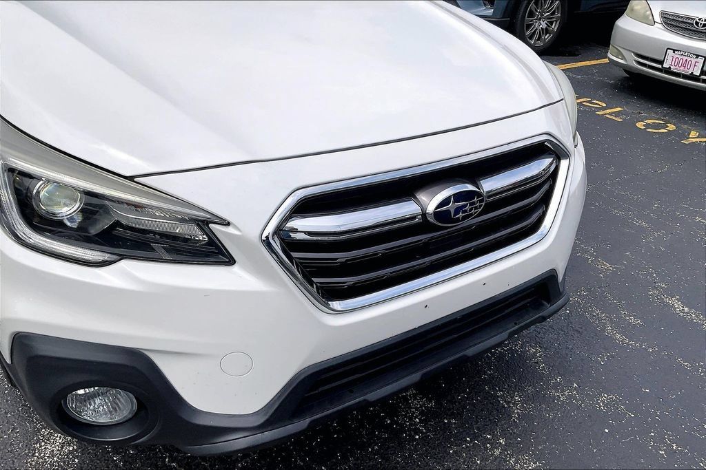 Used 2019 Subaru Outback 2.5i Touring AWD/4WD image 30