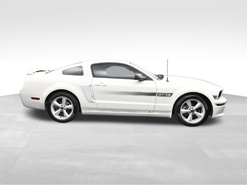 Used 2007 Ford Mustang GT Premium RWD image 6