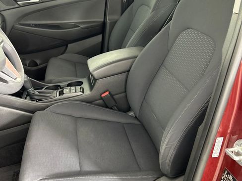 Used 2020 Hyundai Tucson Value FWD image 12