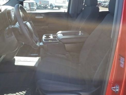 Certified 2022 Chevrolet Silverado 1500 LT w/ Safety Package image 28