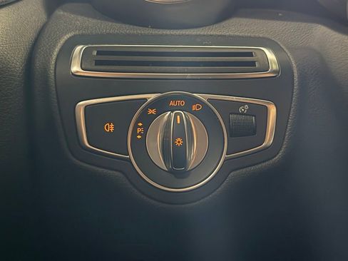 Used 2018 Mercedes-Benz C 300 4MATIC Sedan w/ Premium Package image 14