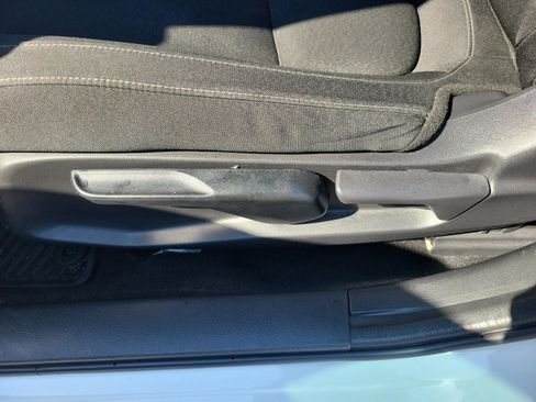 Used 2019 Honda Civic EX image 15