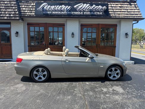 Used 2007 BMW 328i Convertible RWD image 1