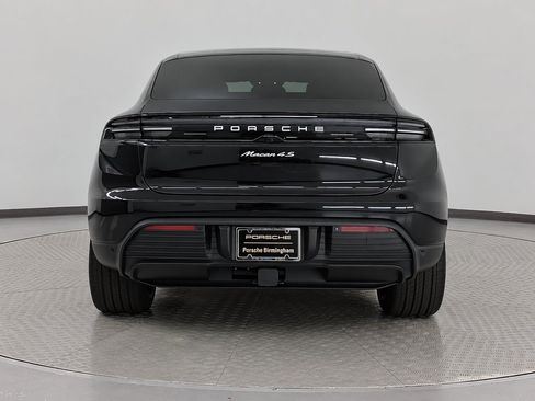 Used 2025 Porsche Macan 4S Electric AWD/4WD image 10