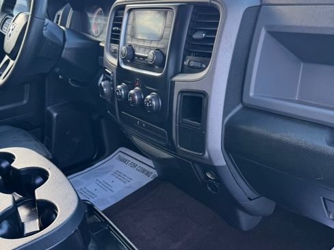 Used 2015 RAM 1500 Express RWD image 13