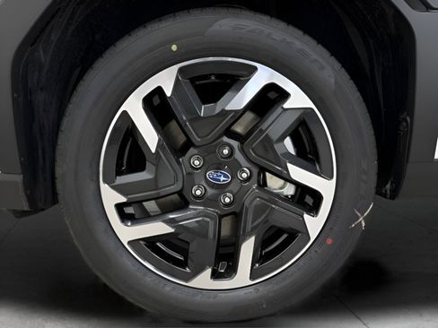 New 2025 Subaru Forester Limited image 21