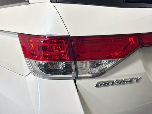 Used 2017 Honda Odyssey Touring image 36