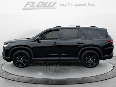 New 2026 Honda Pilot Black Edition image 4