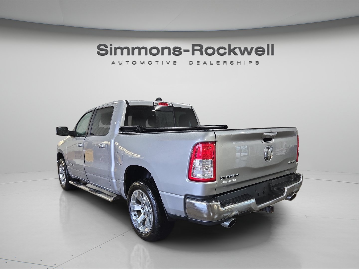 Used 2020 RAM 1500 Big Horn AWD/4WD image 3