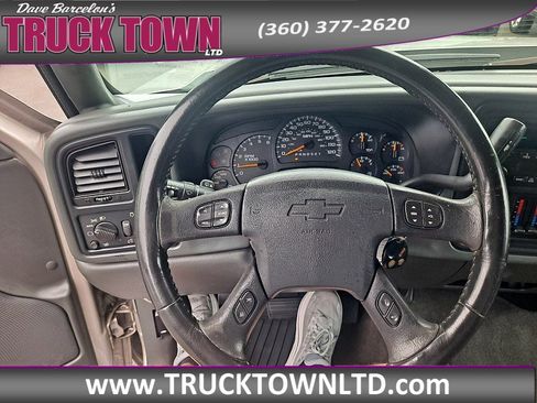 Used 2006 Chevrolet Silverado 2500 4x4 Extended Cab image 7