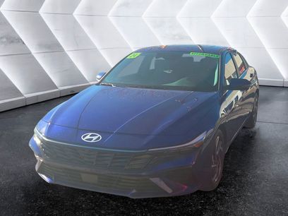 Used 2024 Hyundai Elantra Limited