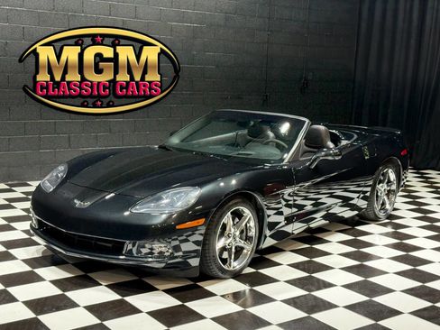 Used 2012 Chevrolet Corvette Convertible w/ 4LT Preferred Equipment Group image 1