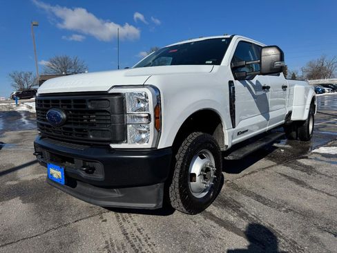 Used 2024 Ford F350 XL image 8
