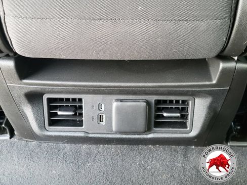 Used 2023 Chevrolet Silverado 1500 LT AWD/4WD image 16