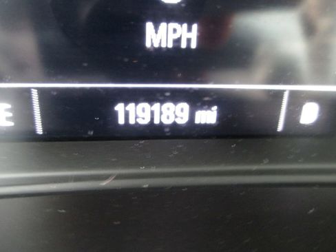 Used 2019 Chevrolet Malibu LT w/ Leather Package image 28