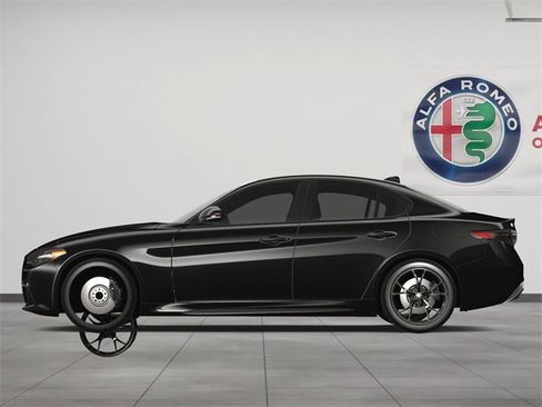 New 2025 Alfa Romeo Giulia w/ Driving Assist Package image 3