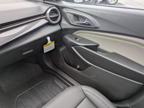New 2026 Chevrolet Trax ACTIV FWD image 11