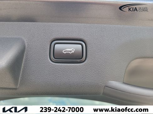 Certified 2023 Kia Sportage SX FWD image 12