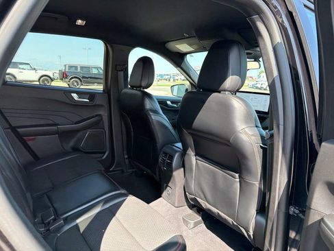 Certified 2023 Ford Escape ST-Line w/ Tech Pack #1 FWD image 20