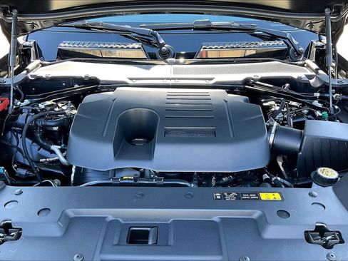New 2026 Land Rover Defender 110 X AWD/4WD image 18