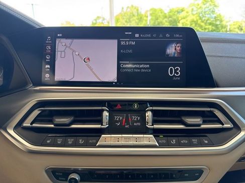 Used 2019 BMW X5 xDrive40i w/ Convenience Package AWD/4WD image 18