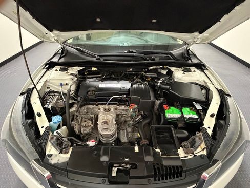 Used 2013 Honda Accord LX image 16