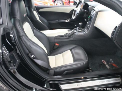 Used 2008 Chevrolet Corvette Z06 w/ Preferred Equipment Group RWD image 26
