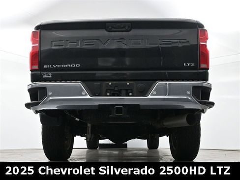 Used 2025 Chevrolet Silverado 2500 LTZ w/ LTZ Premium Package image 14