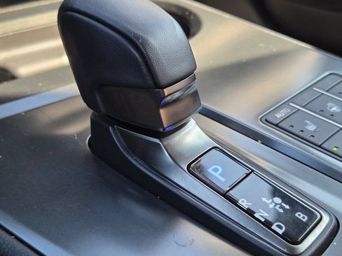 Used 2025 Lexus UX 300h AWD w/ Accessory Package (Z1) image 39
