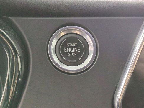 Certified 2020 Chevrolet Blazer RS w/ LPO, Floor Liner Package image 17