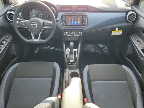 Used 2025 Nissan Versa SV w/ Trunk Package FWD image 15