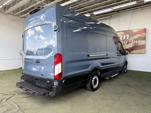 Used 2019 Ford Transit 250 148 High Roof Extended image 10