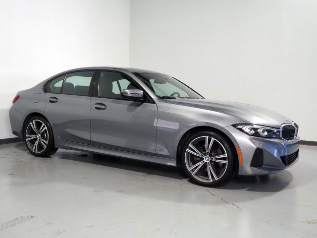 Used 2023 BMW 330i Sedan w/ Parking Assistance Package RWD image 1
