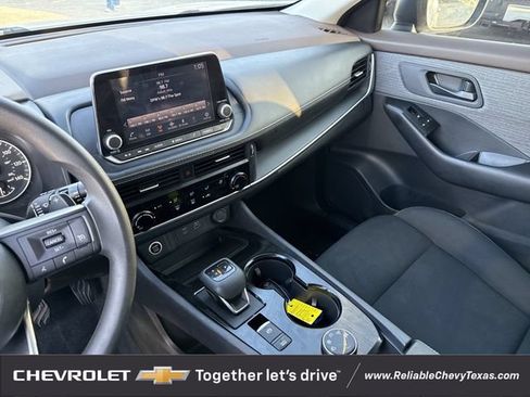 Used 2023 Nissan Rogue S AWD/4WD image 17