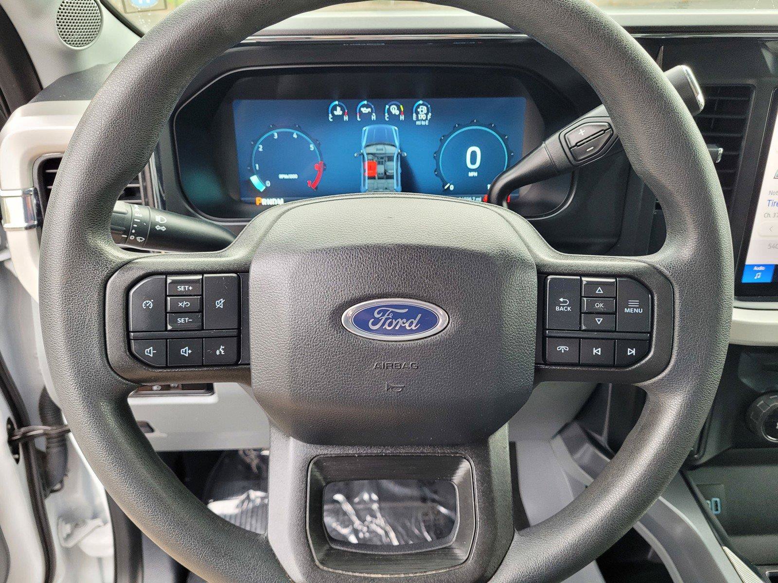 Used 2024 Ford F250 XLT w/ Black Appearance Package AWD/4WD image 30